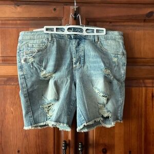 Grace & Lace distressed Denim Shorts size 14